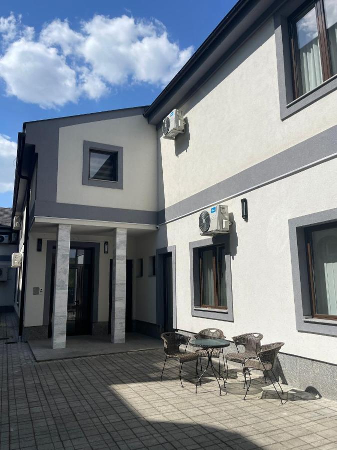 Morpheus Apartmani Sremska Mitrovica Ngoại thất bức ảnh