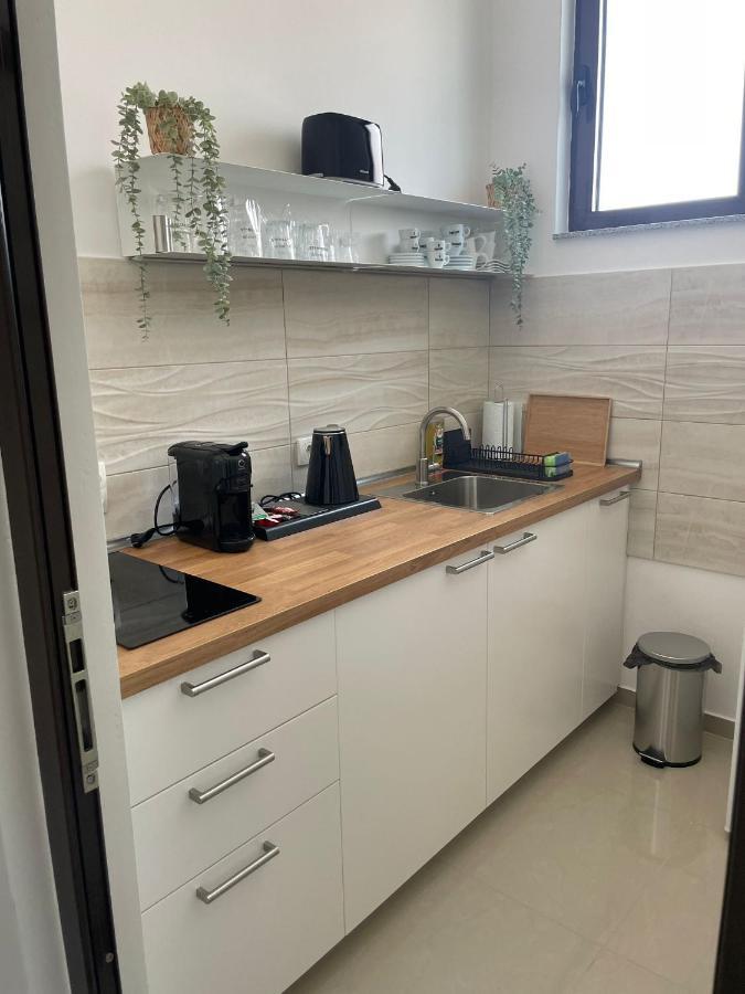 Morpheus Apartmani Sremska Mitrovica Ngoại thất bức ảnh