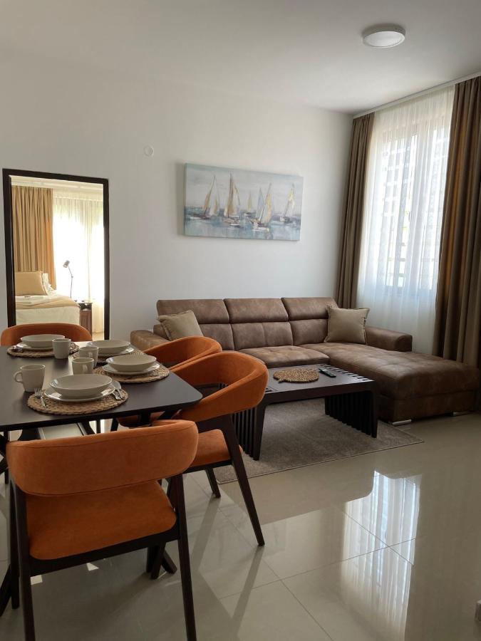 Morpheus Apartmani Sremska Mitrovica Ngoại thất bức ảnh