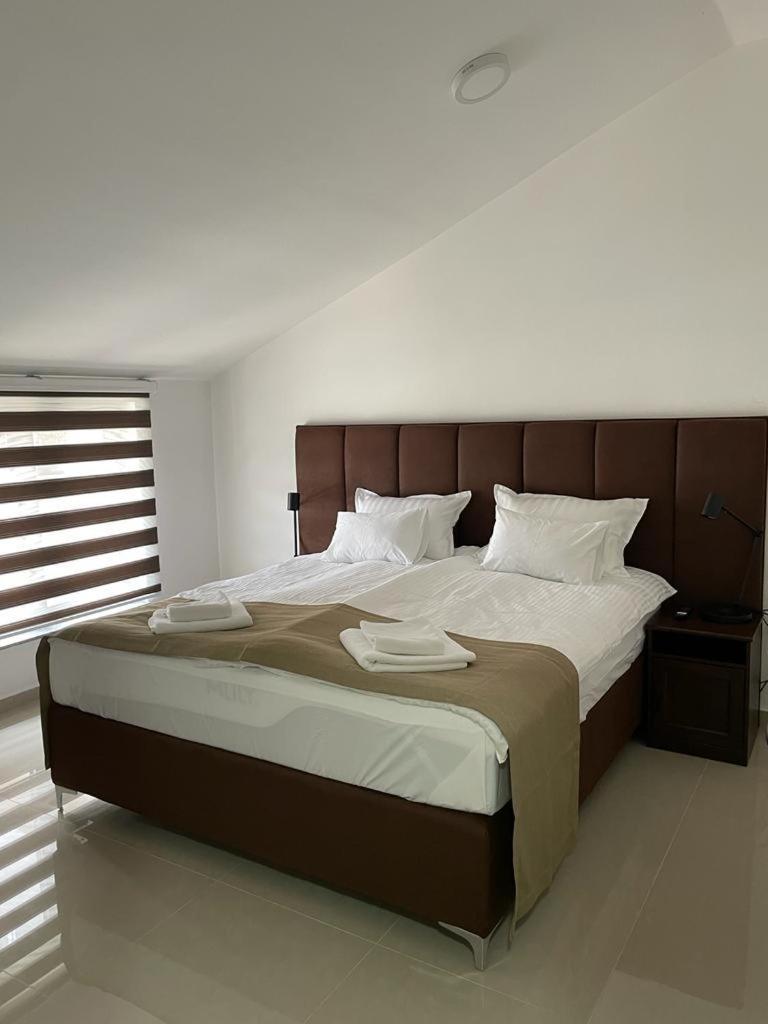 Morpheus Apartmani Sremska Mitrovica Ngoại thất bức ảnh